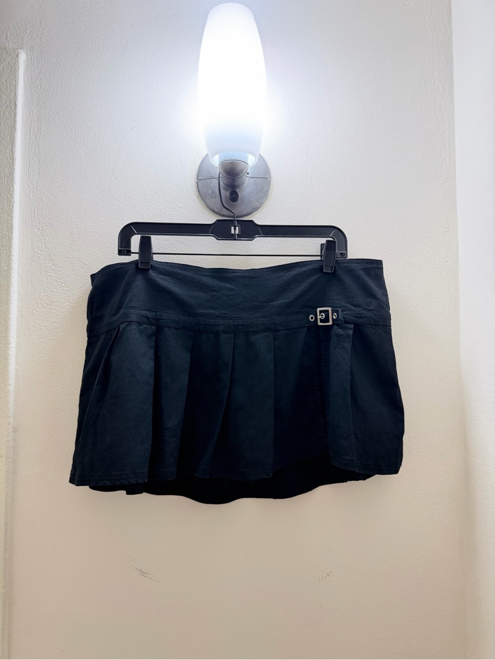 Urban Outfitters BDG Linen Blend Buckle Mini Skirt